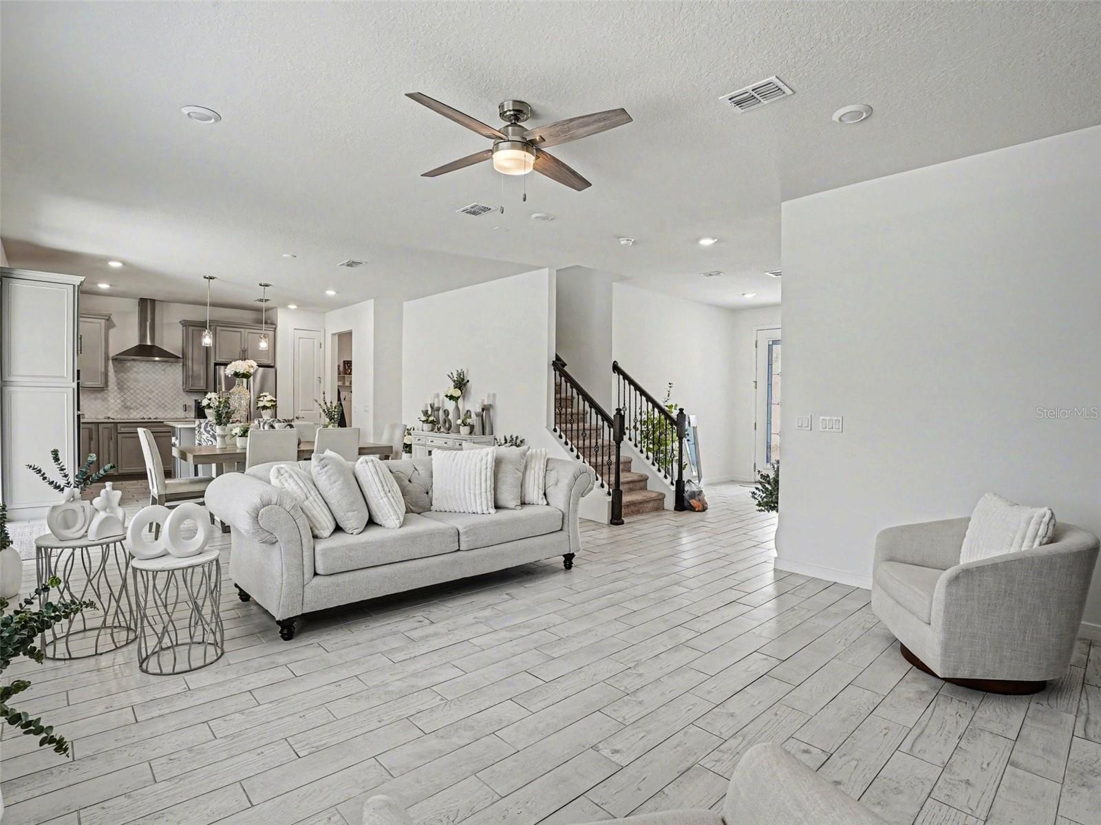 SPLIT OAK RESERVE - Residential