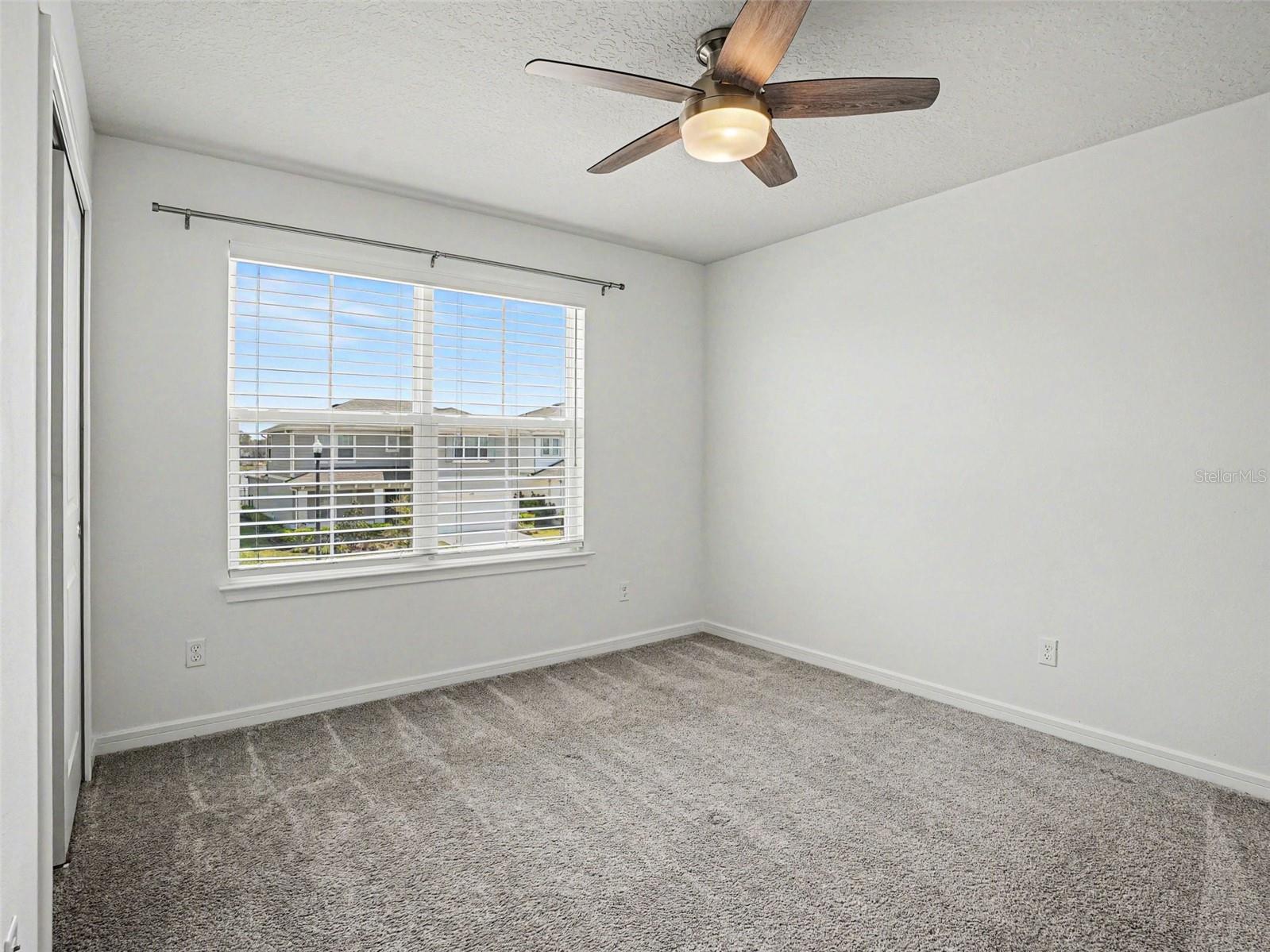 SPLIT OAK RESERVE - Residential