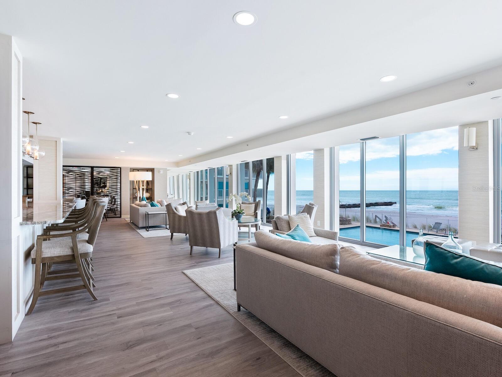 ISLANDER CLUB OF LONGBOAT - Residential