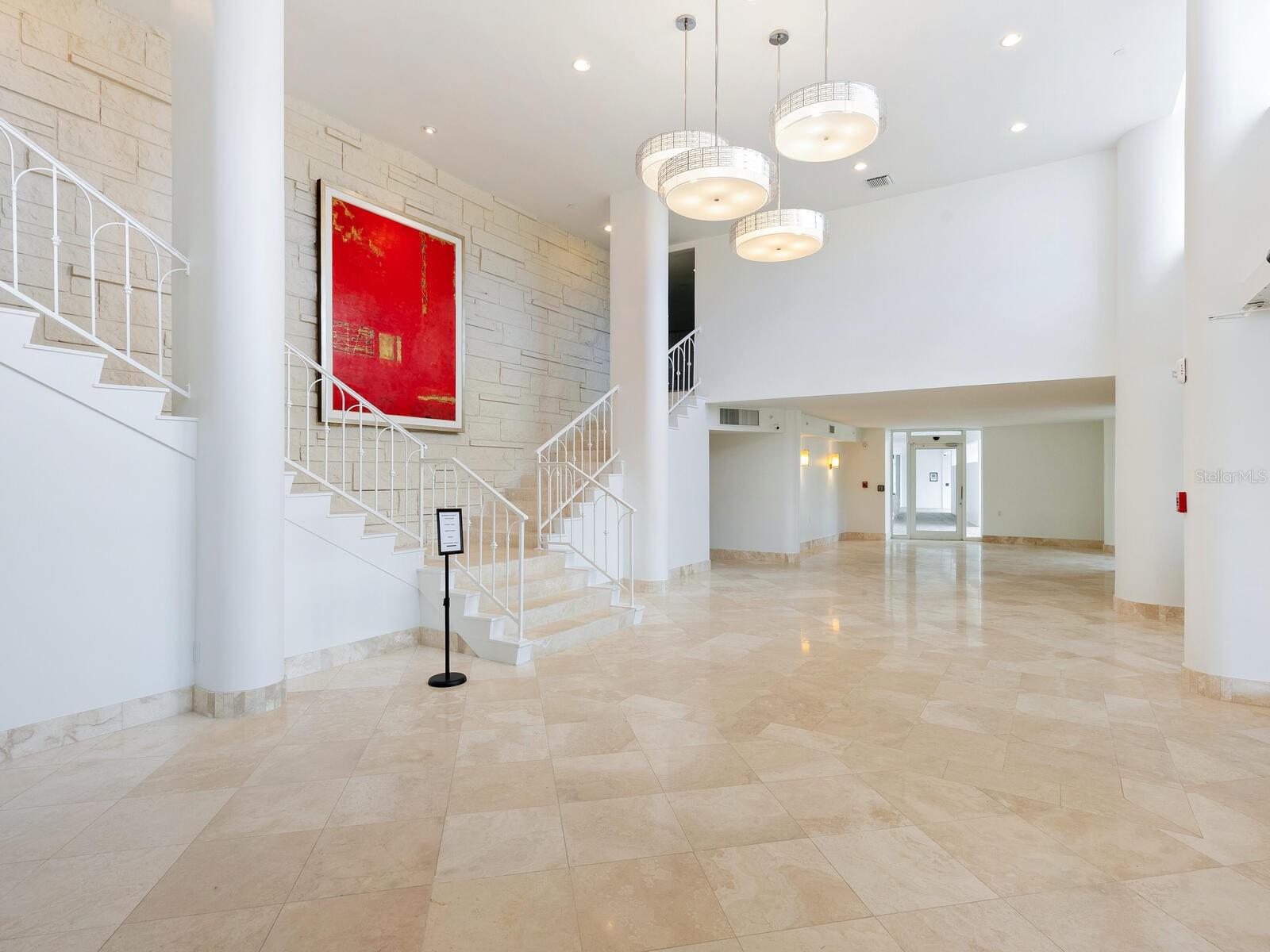 ISLANDER CLUB OF LONGBOAT - Residential