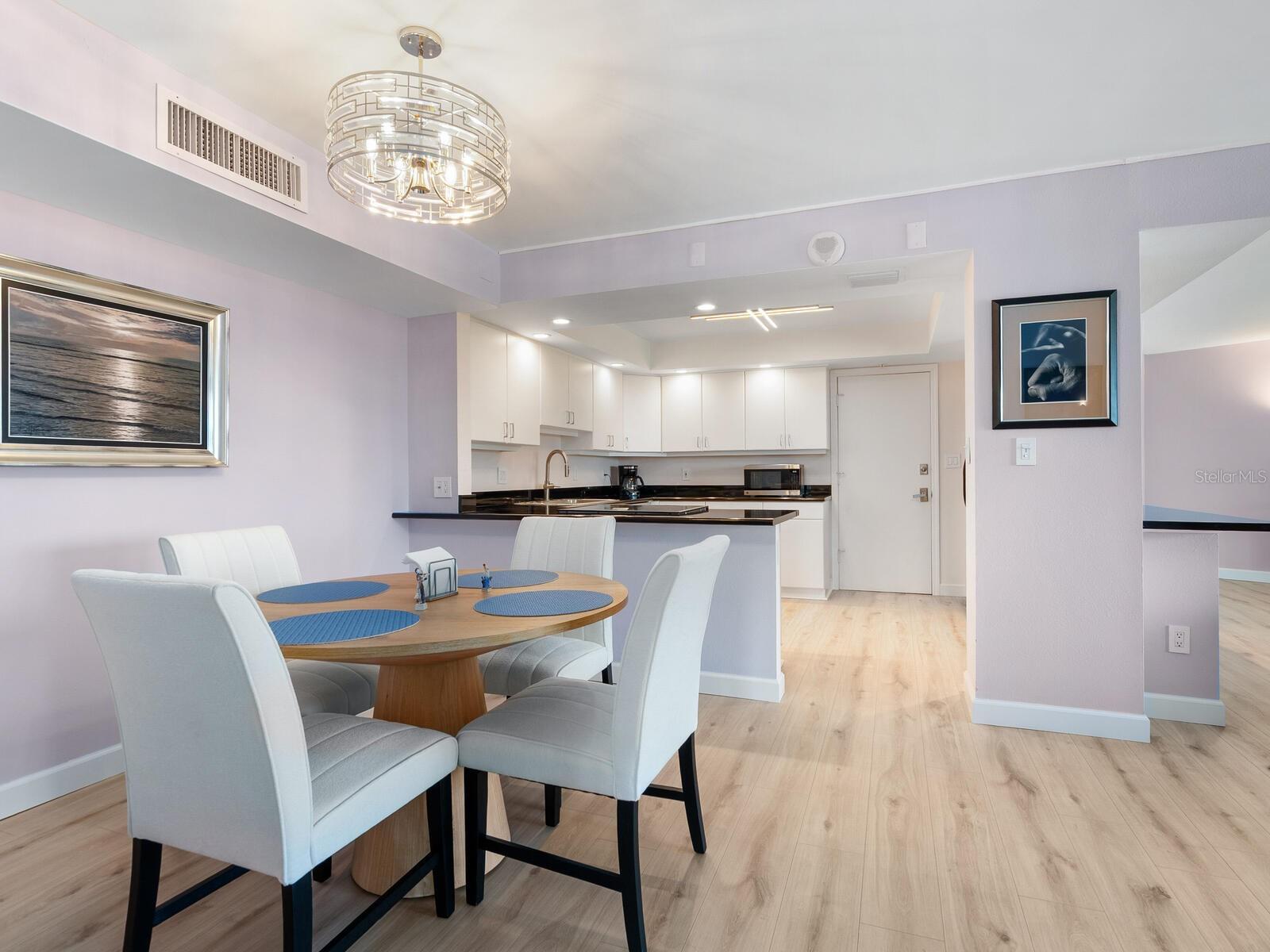 ISLANDER CLUB OF LONGBOAT - Residential