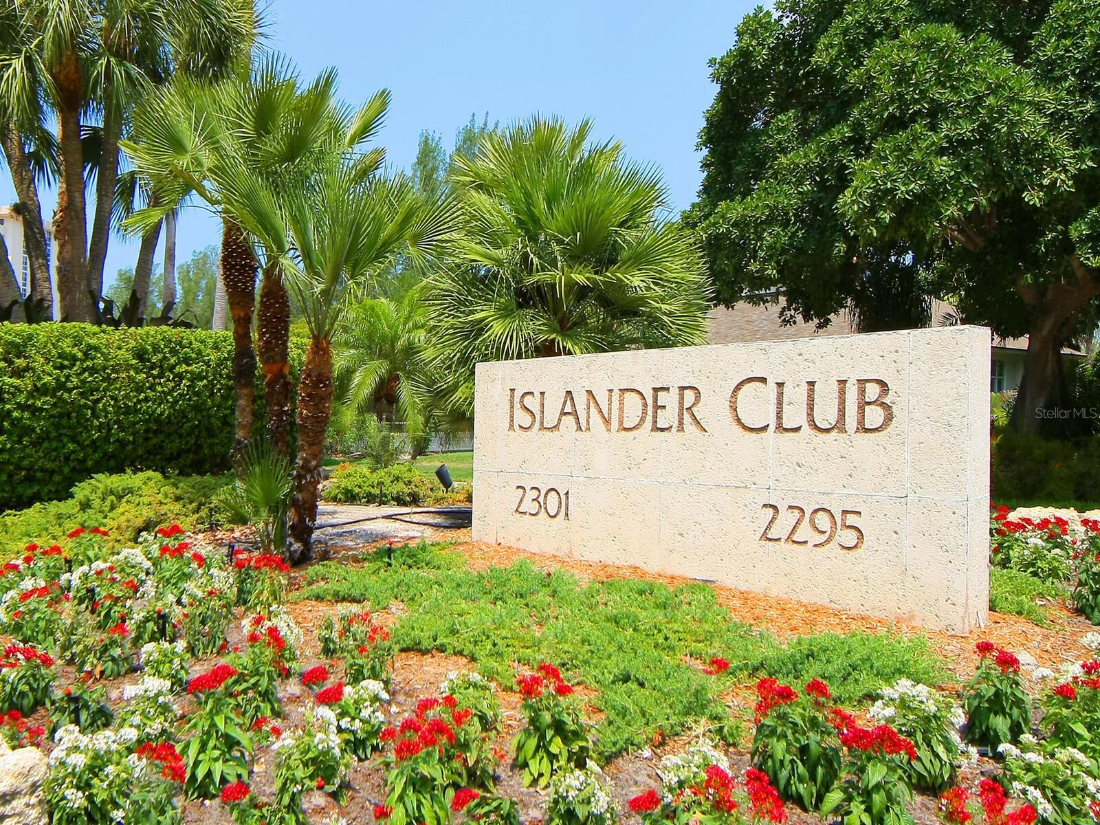 ISLANDER CLUB OF LONGBOAT - Residential