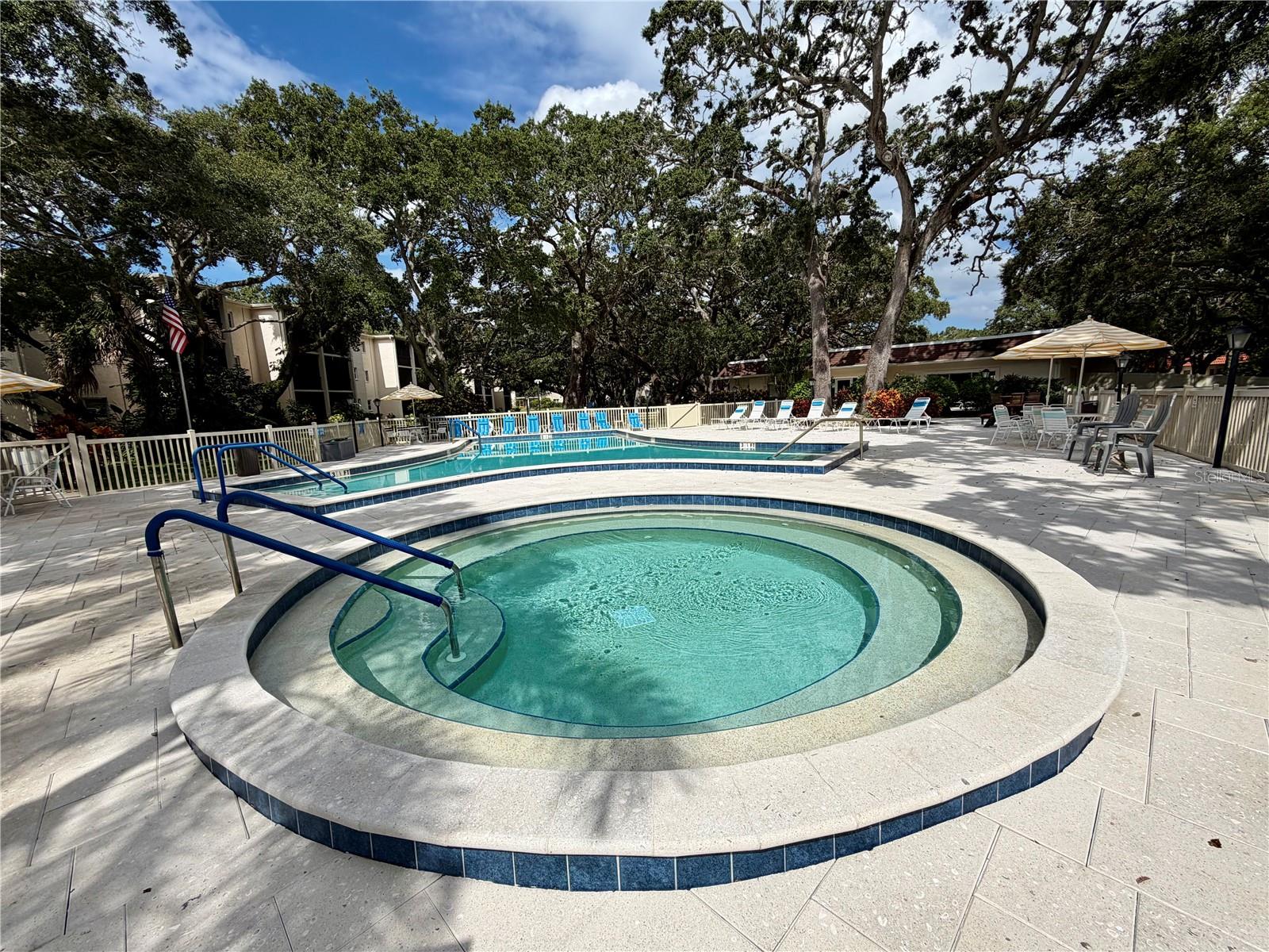 PATRICIAN OAKS - Residential
