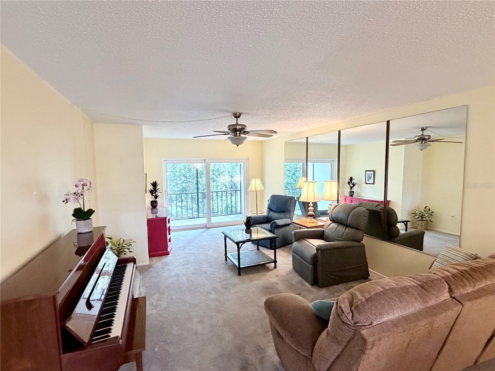 PATRICIAN OAKS - Residential