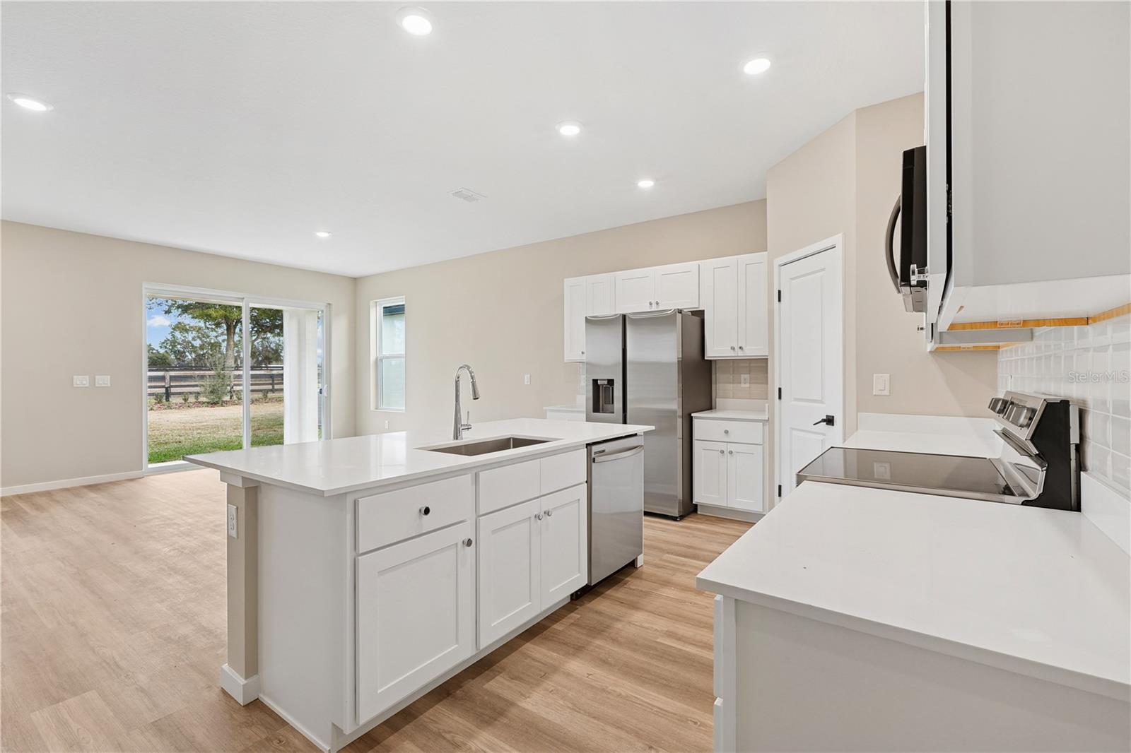 4441 NW 37TH STREET ROAD