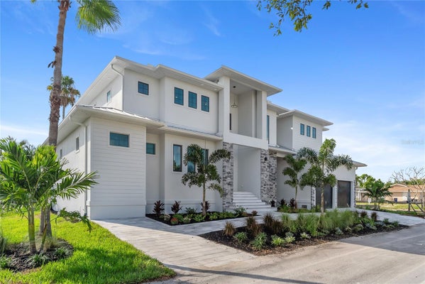 530 DE NARVAEZ DR, LONGBOAT KEY, FL 34228 - Image 36e77b1eba835ccc1ffb7b95a032cab9/1066979302