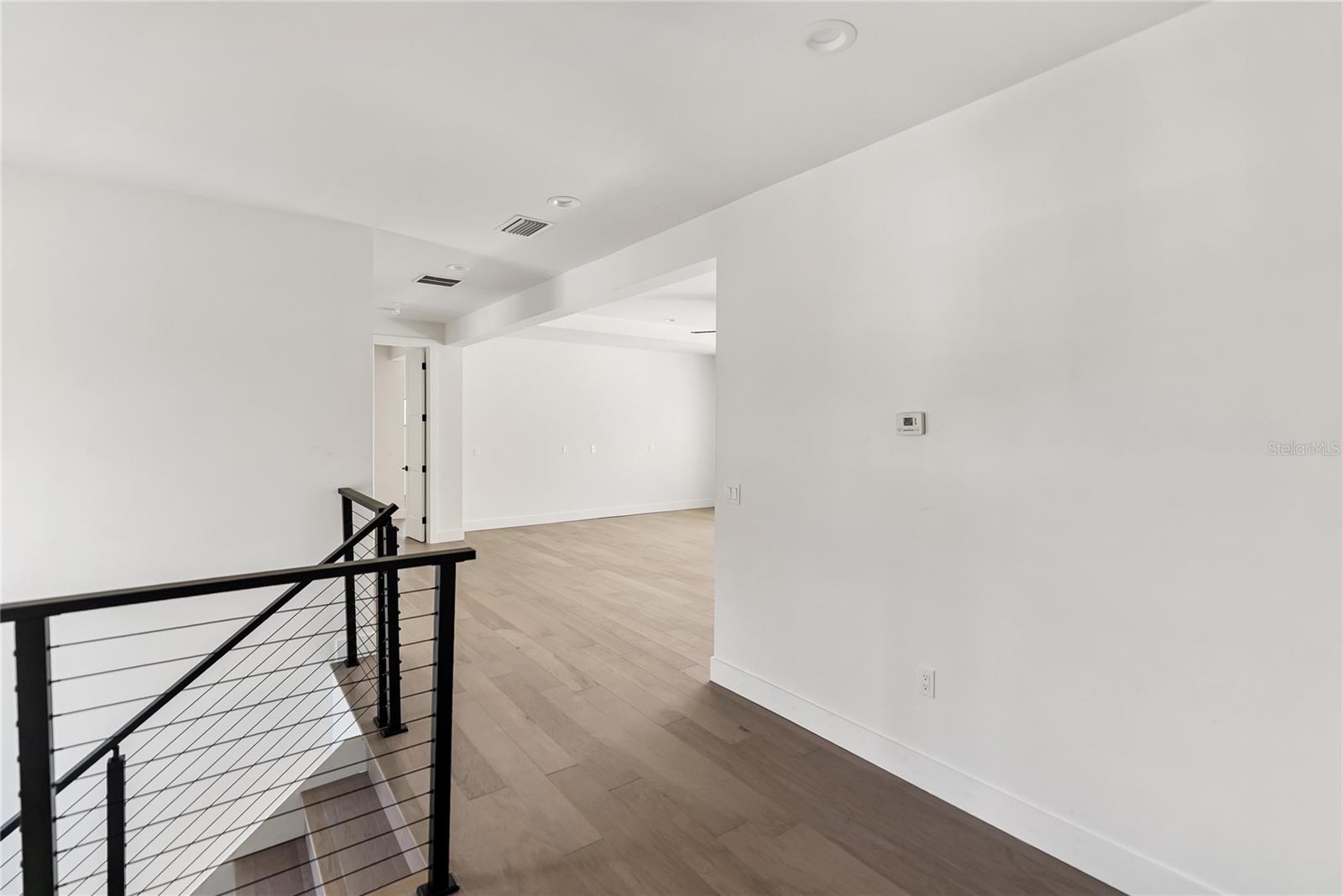 SLEEPY LAGOON PARK - Residential