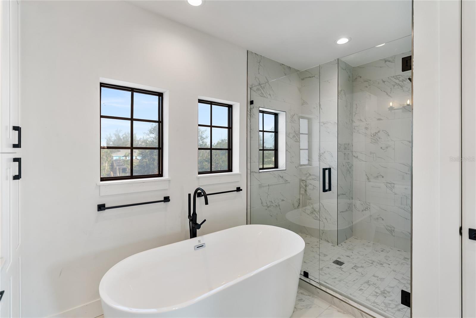 SLEEPY LAGOON PARK - Residential