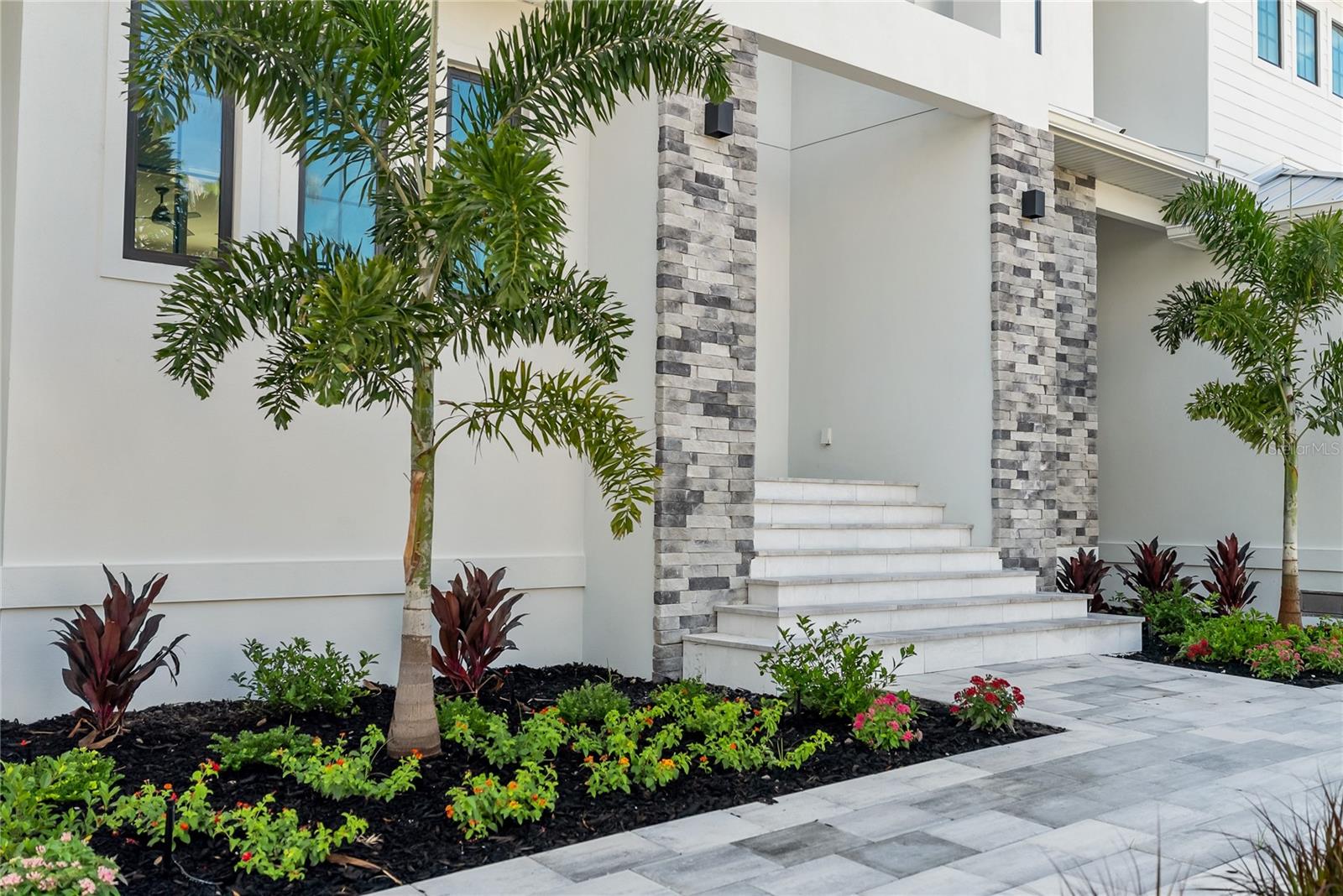 SLEEPY LAGOON PARK - Residential