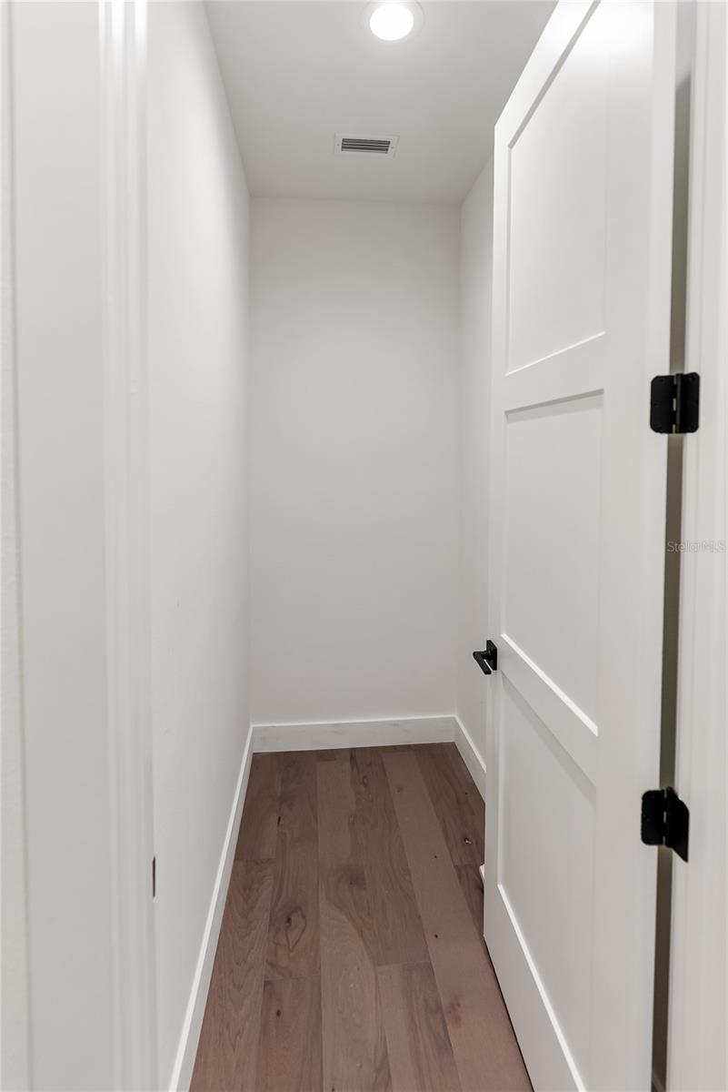 SLEEPY LAGOON PARK - Residential