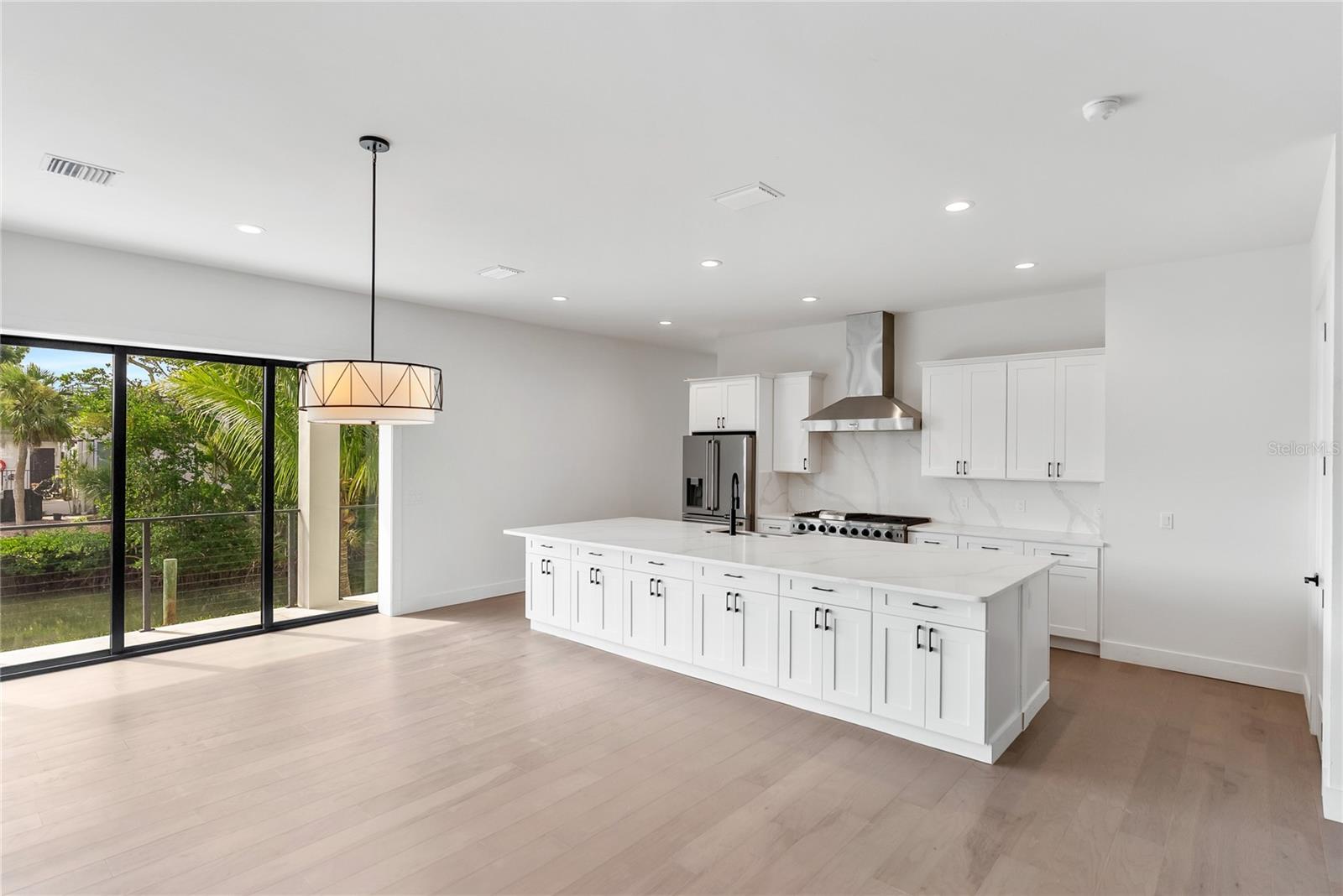 SLEEPY LAGOON PARK - Residential