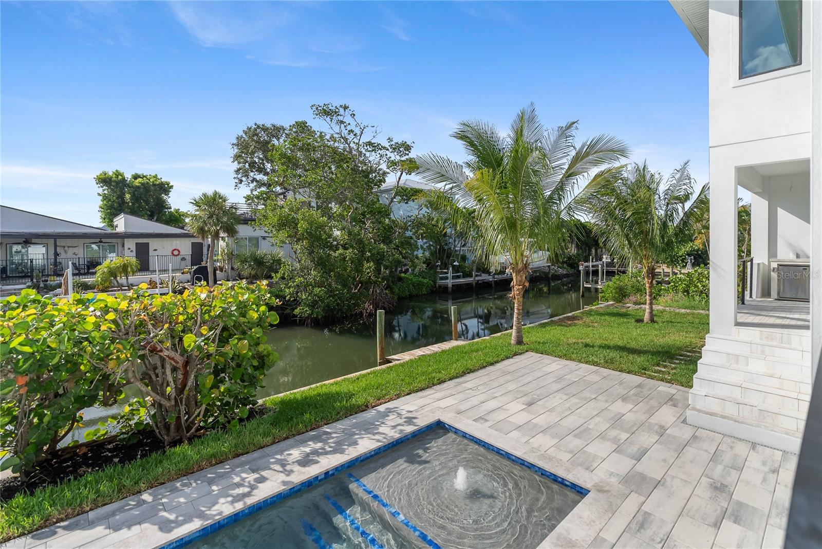 SLEEPY LAGOON PARK - Residential