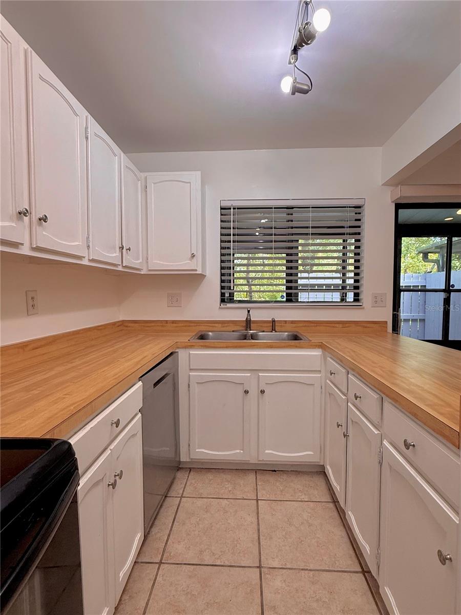 BELLAMY FORGE - Residential Lease