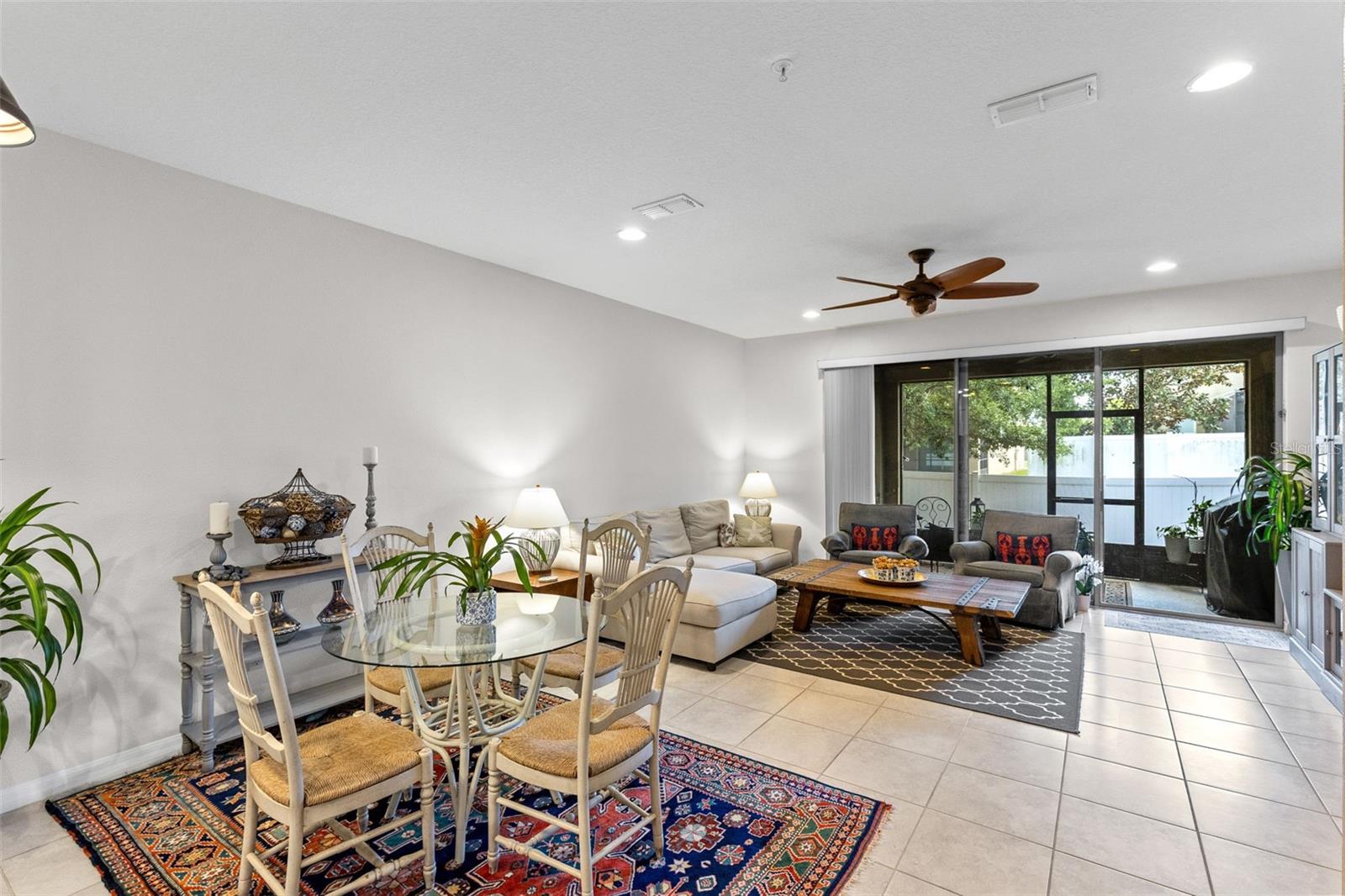 EMERSON NORTH TWNHMS - Residential