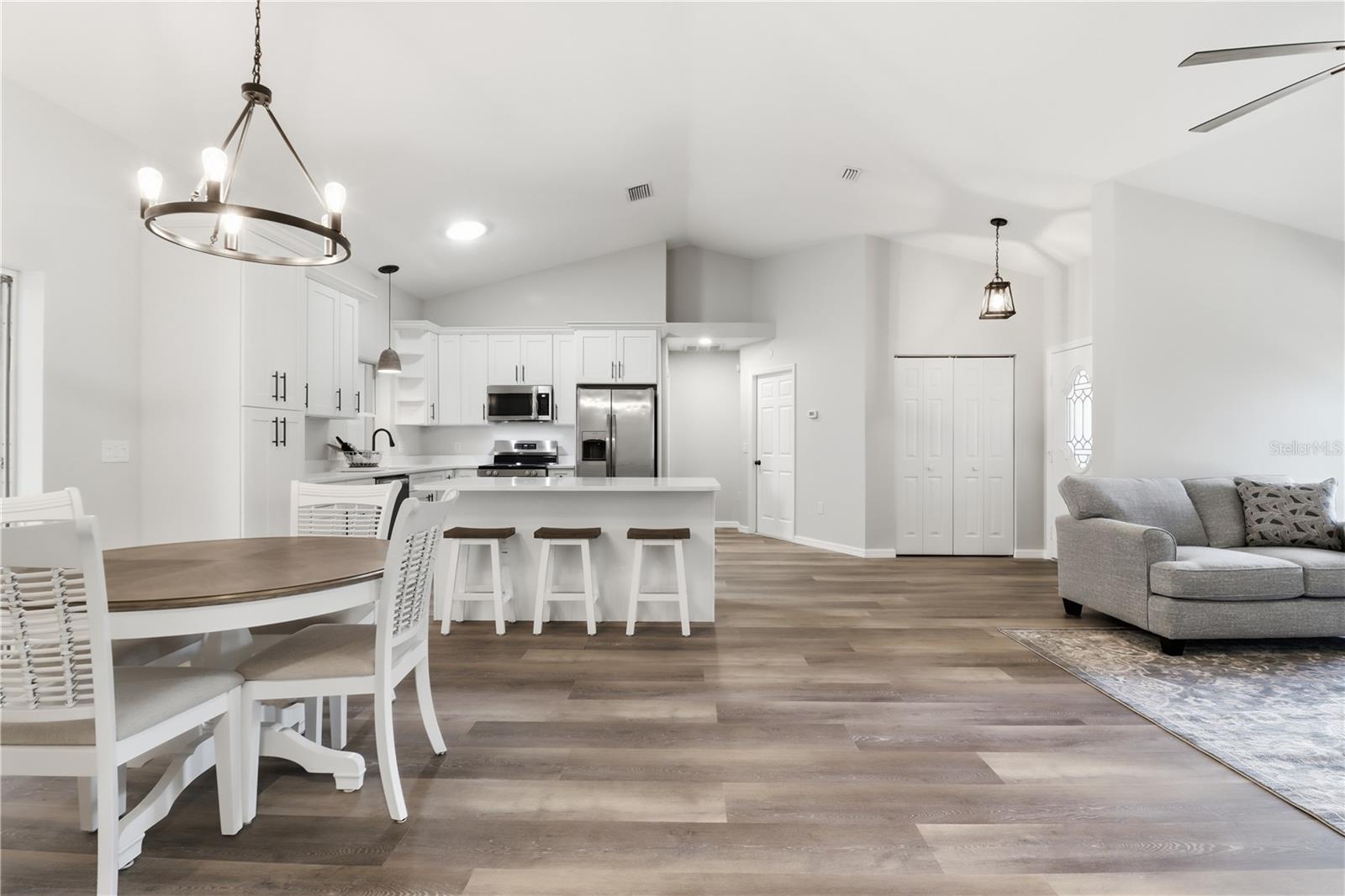 CITRUS HILLS 1ST ADD - Residential