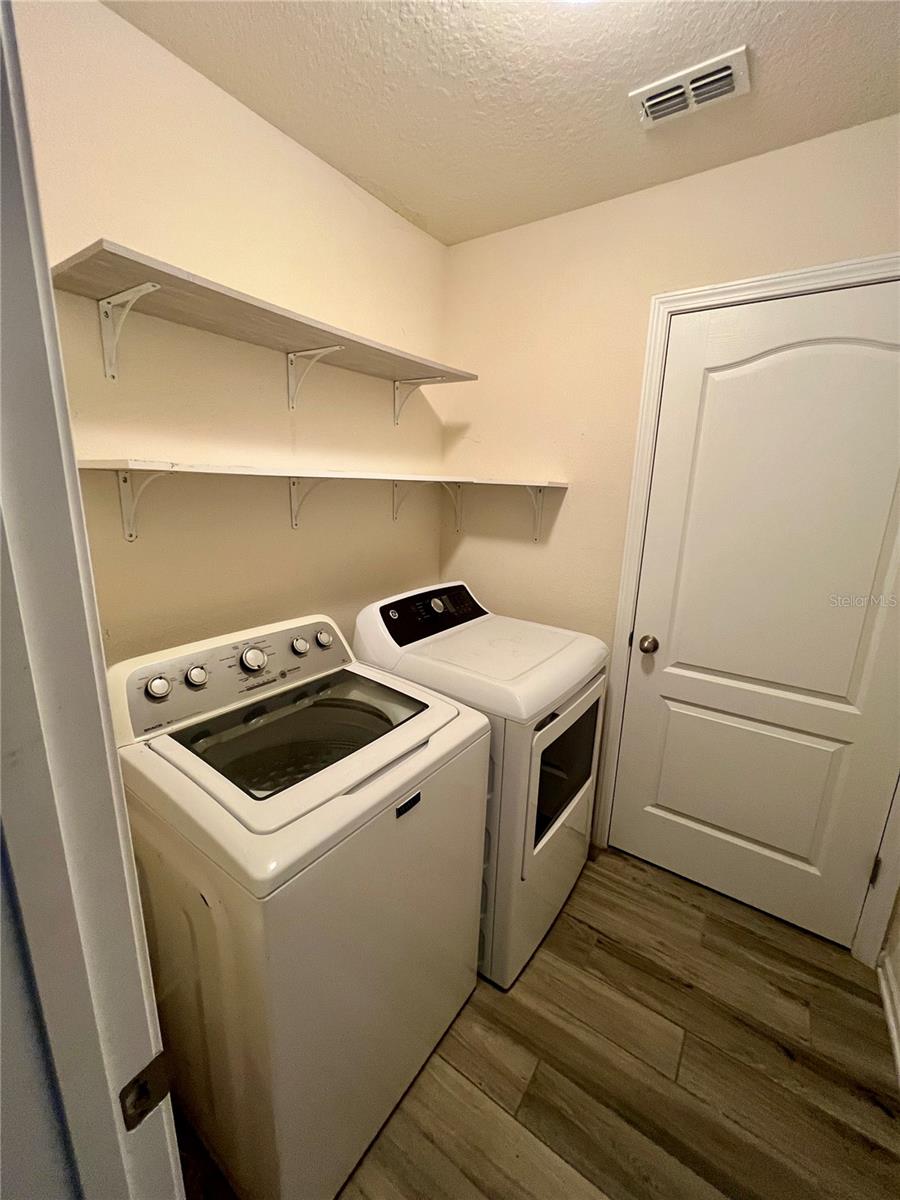 CRESCENT KEY PH 1 - Residential