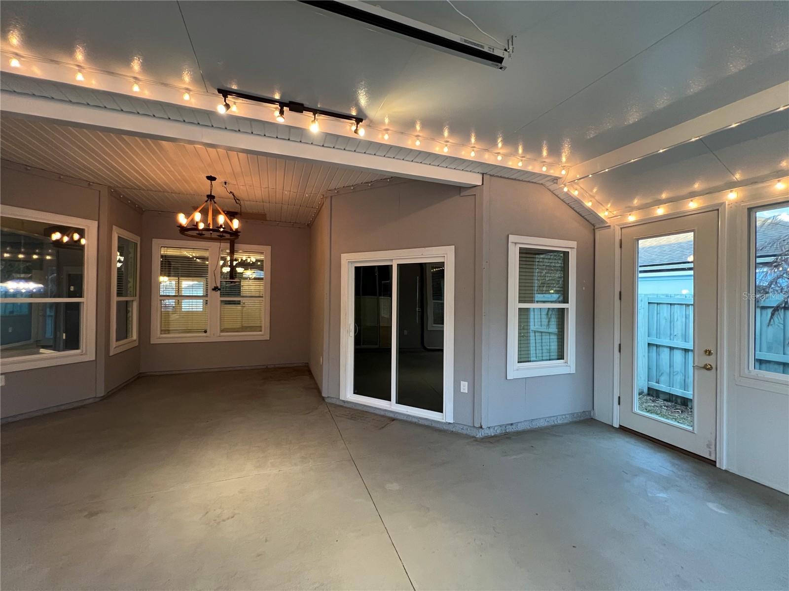 CRESCENT KEY PH 1 - Residential