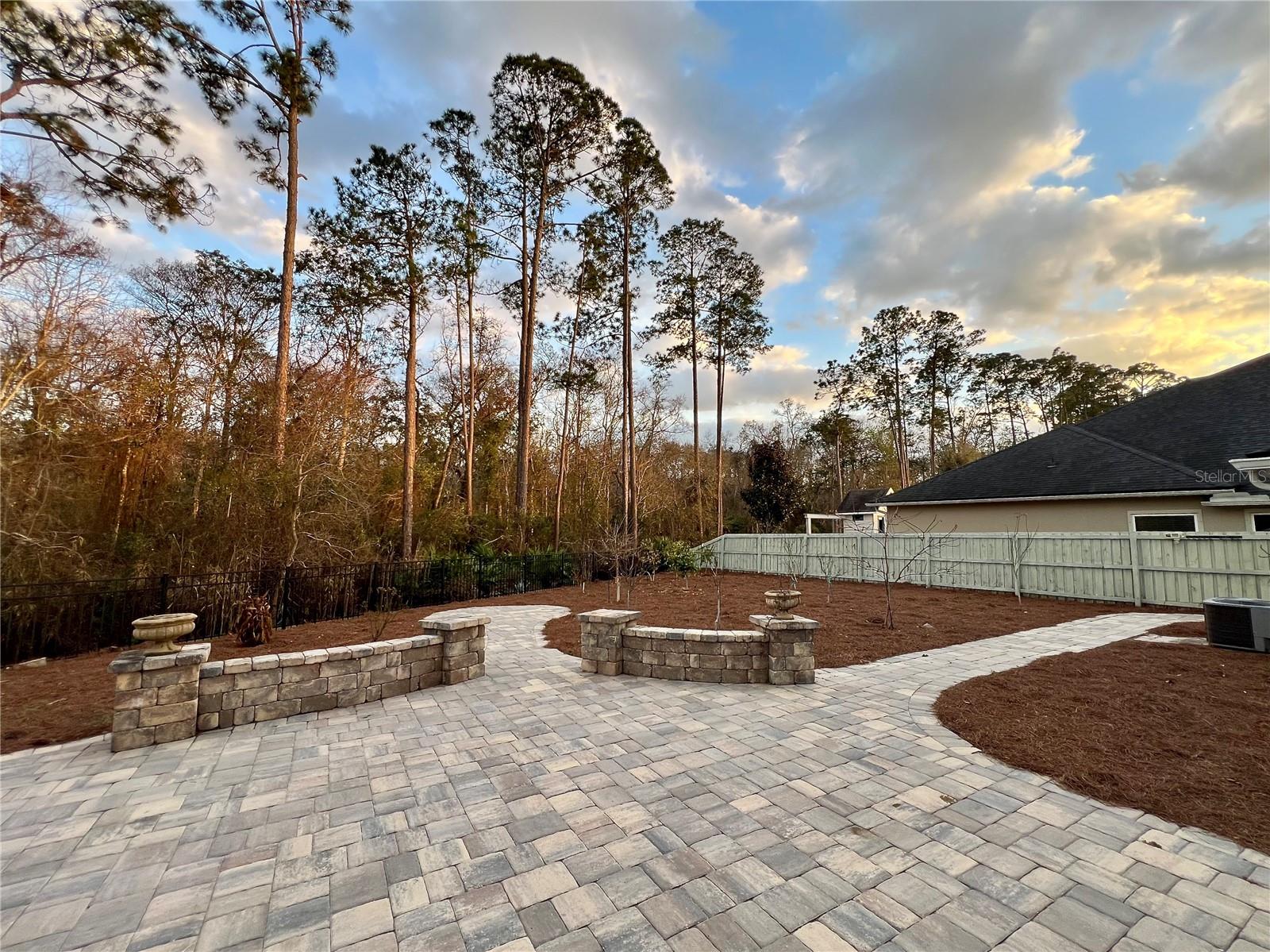 CRESCENT KEY PH 1 - Residential