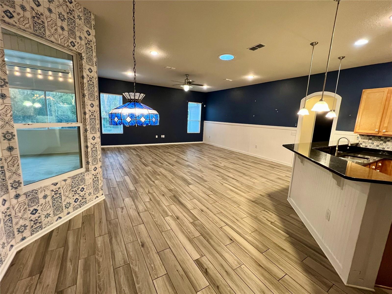 CRESCENT KEY PH 1 - Residential