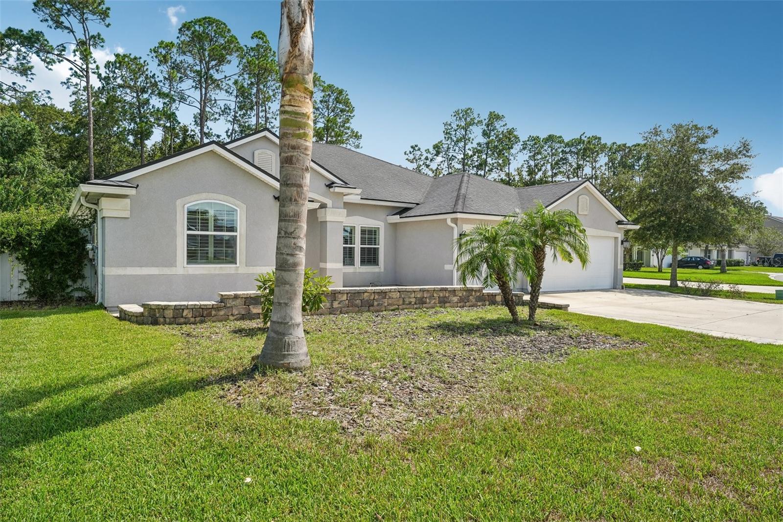 353 CRESCENT KEY DRIVE