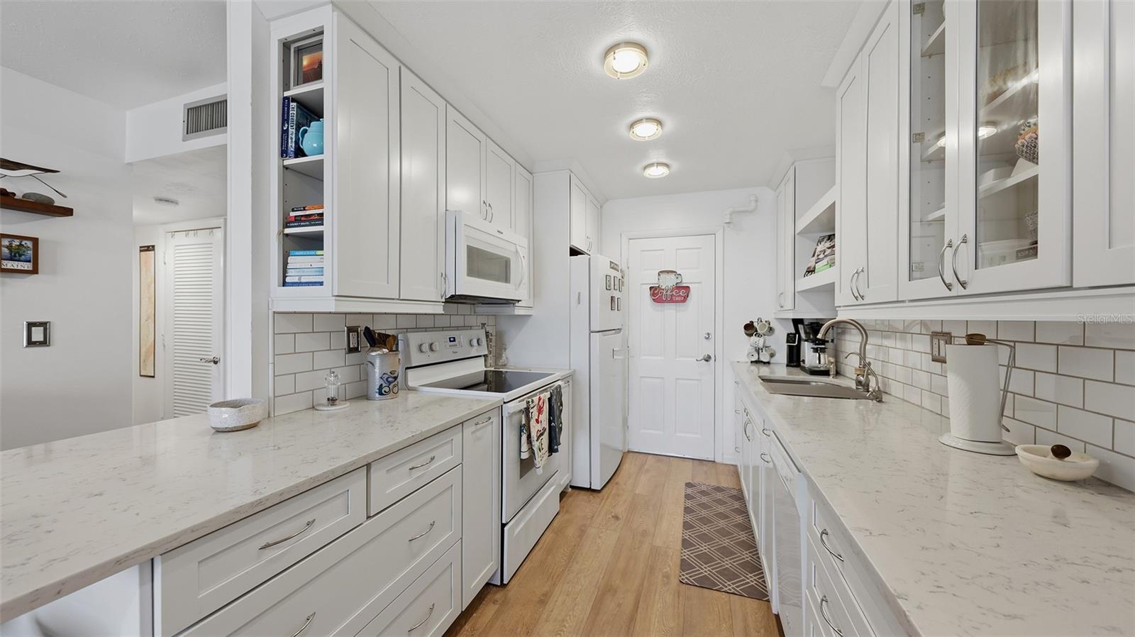 GULF POINT - Residential