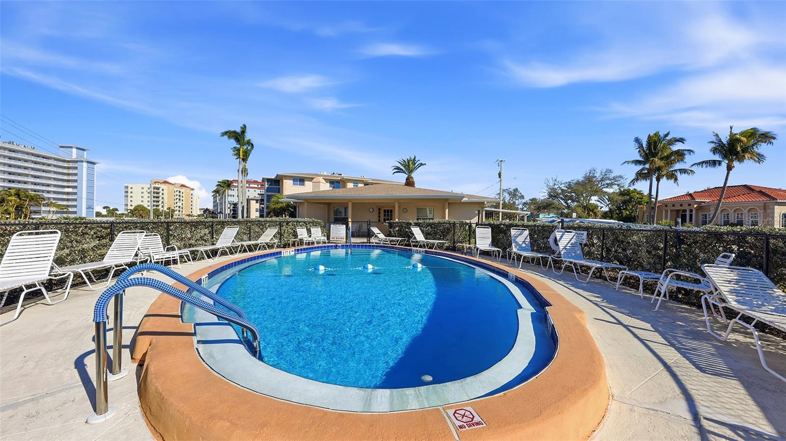 GULF POINT - Residential