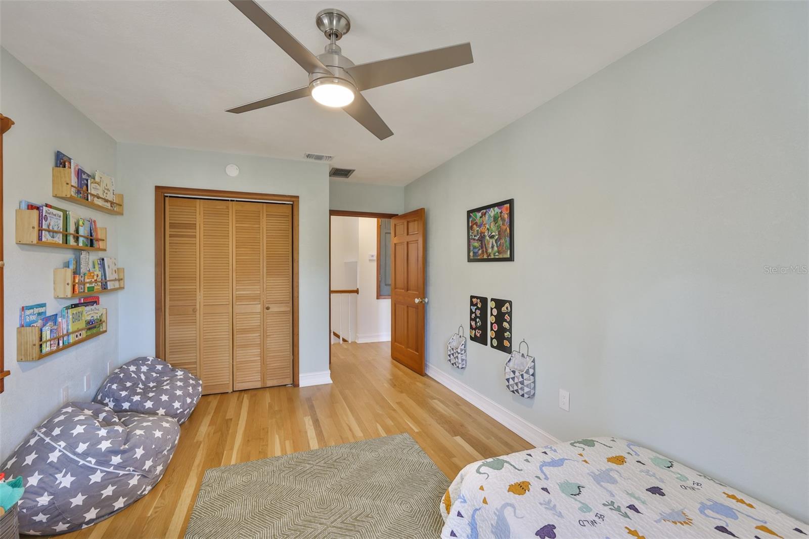 VERA MANOR - Residential