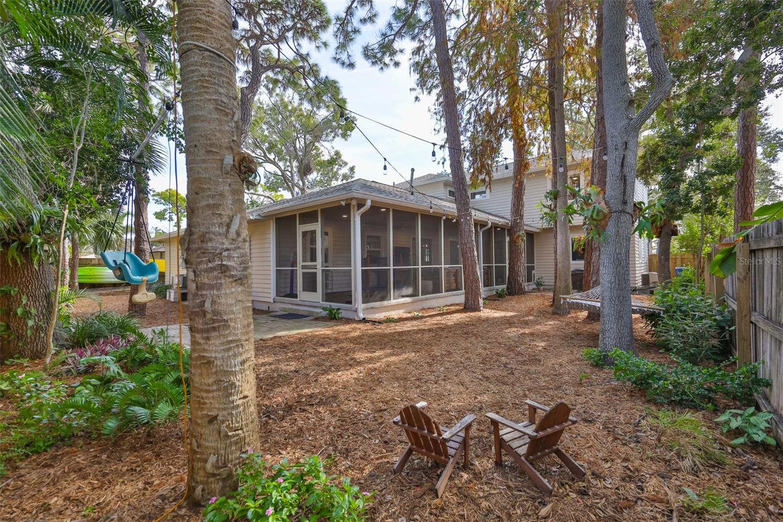 VERA MANOR - Residential