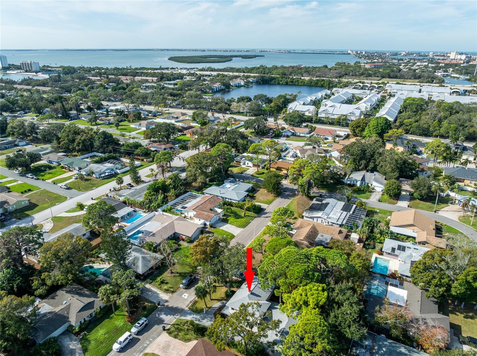 VERA MANOR - Residential