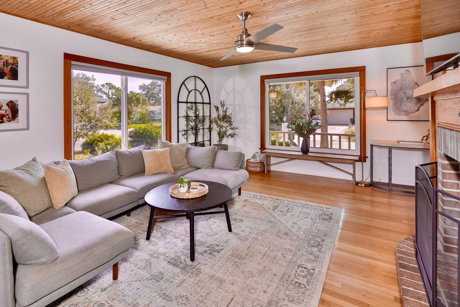 VERA MANOR - Residential