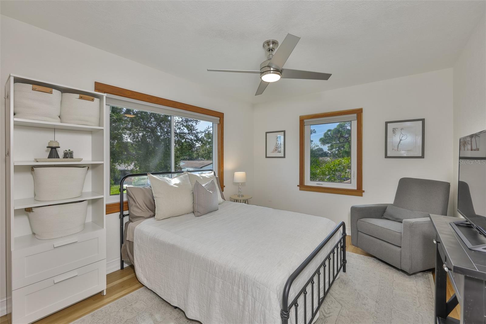 VERA MANOR - Residential