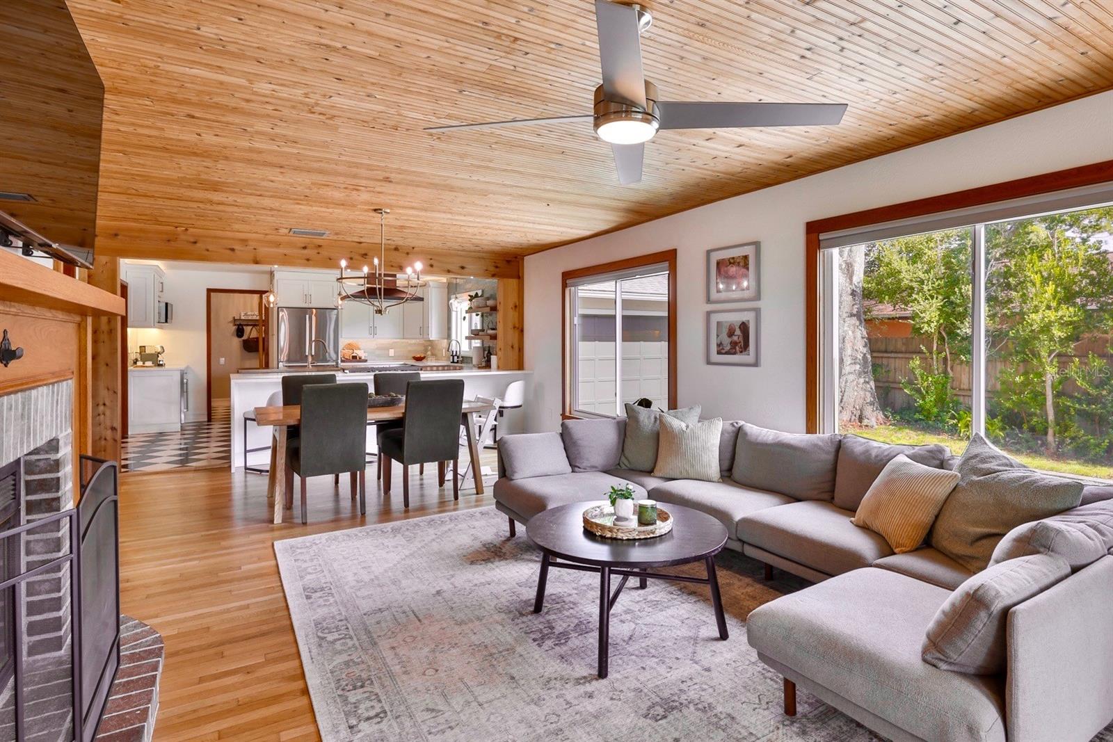 VERA MANOR - Residential