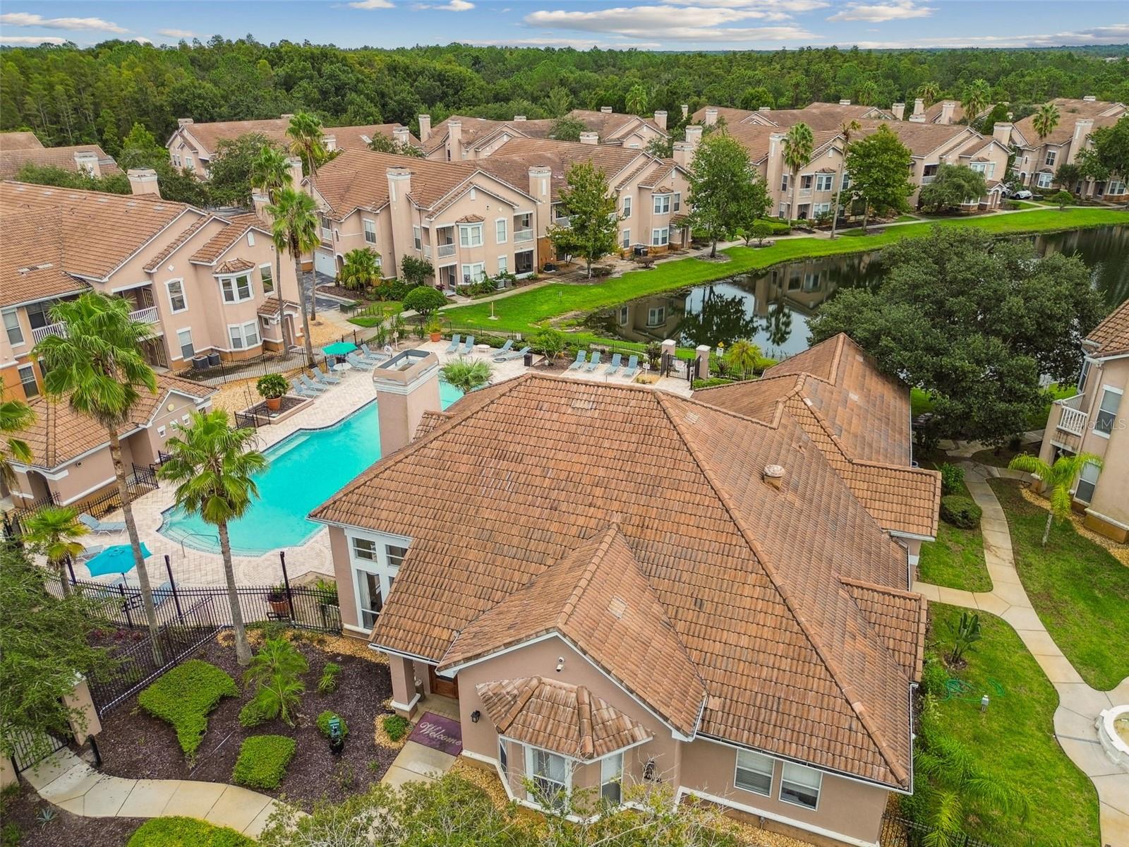 THE VILLAS CONDO - Residential