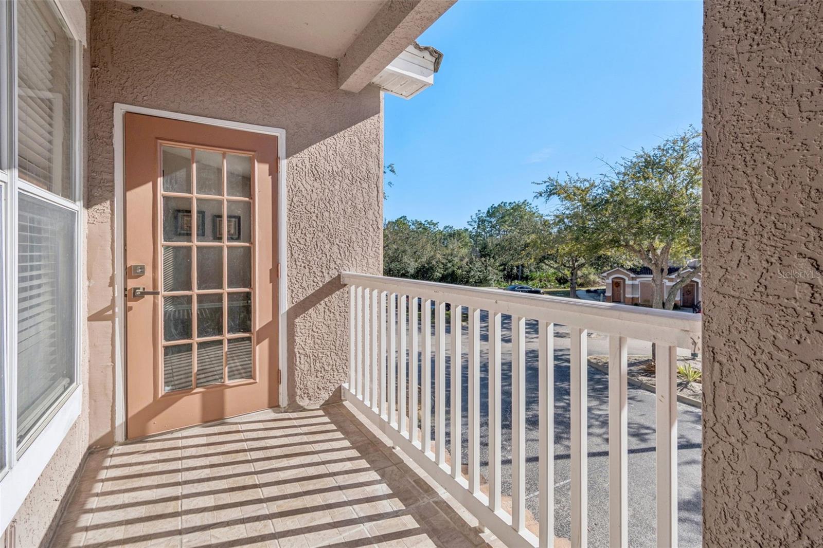 THE VILLAS CONDO - Residential