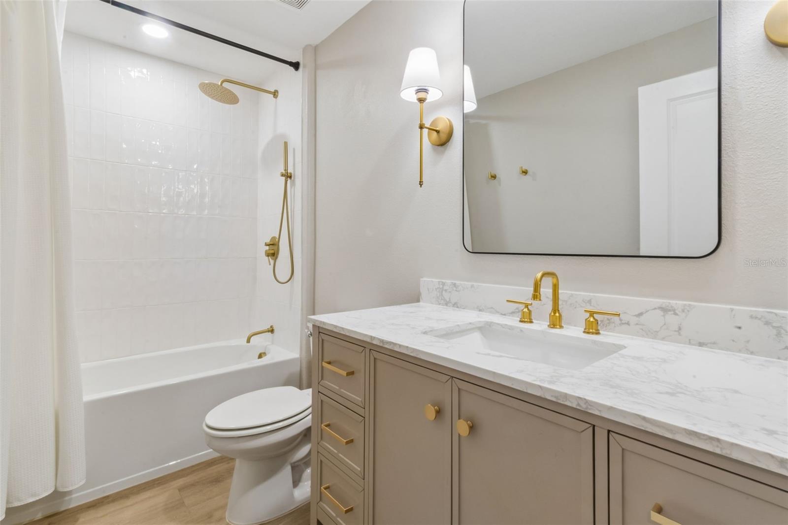 HIDDEN RIVER PH 2 - Residential