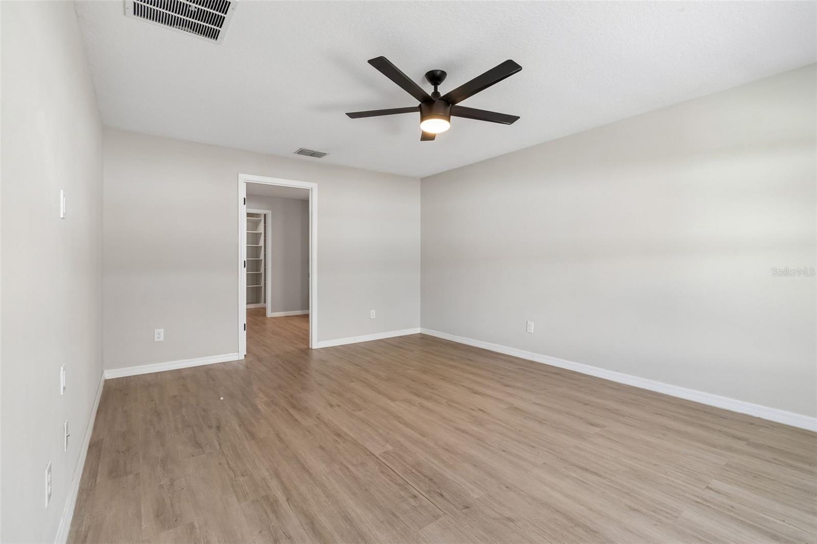 HIDDEN RIVER PH 2 - Residential