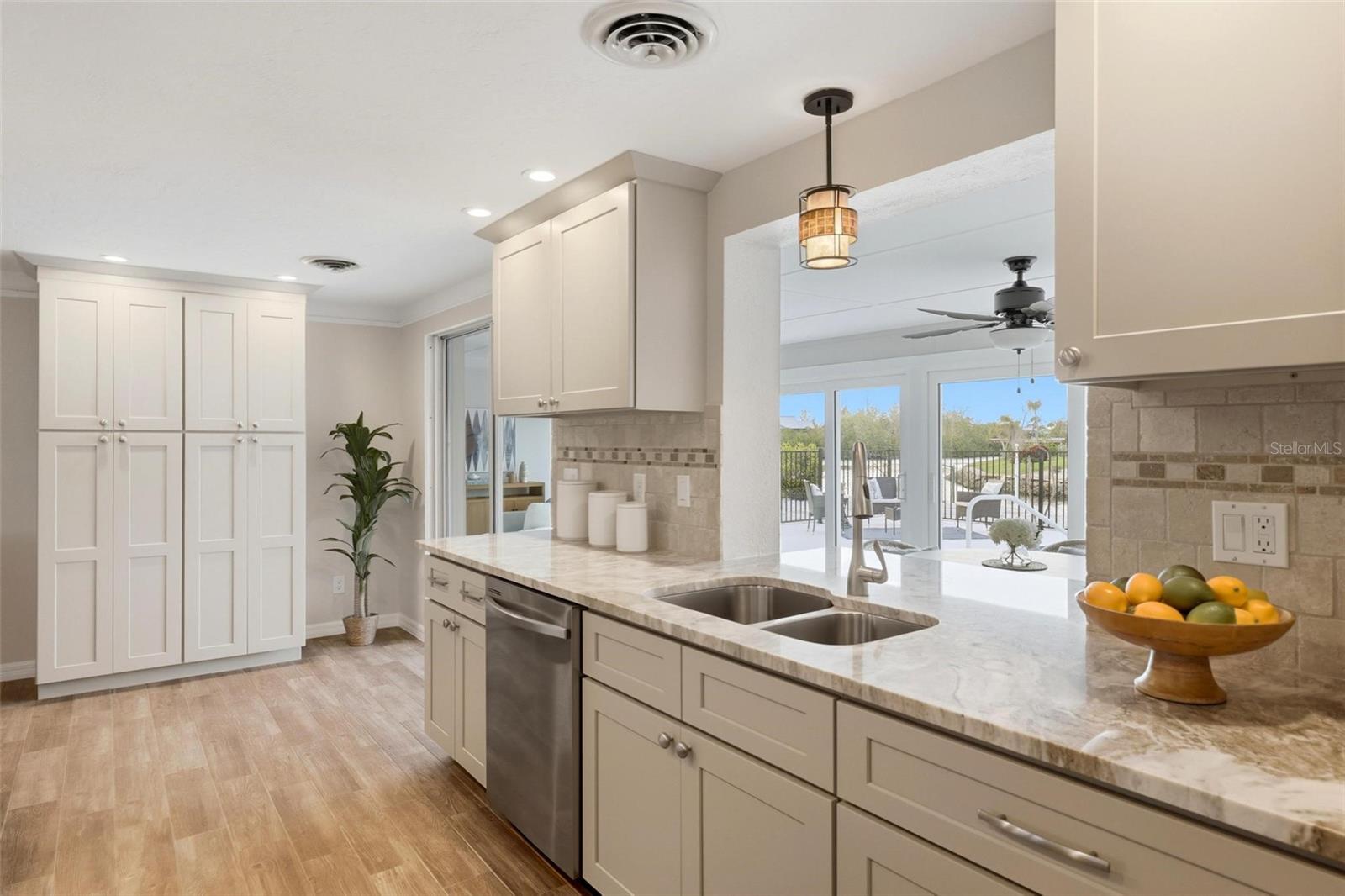 GULF AIRE 1ST ADD - Residential