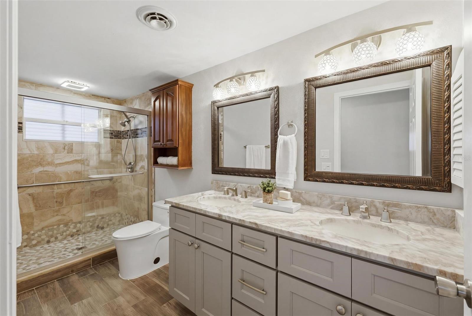 GULF AIRE 1ST ADD - Residential