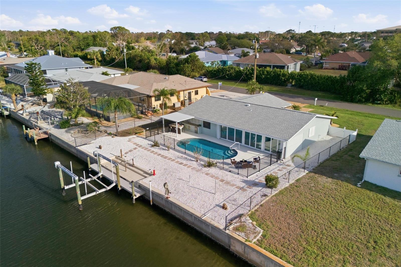 GULF AIRE 1ST ADD - Residential