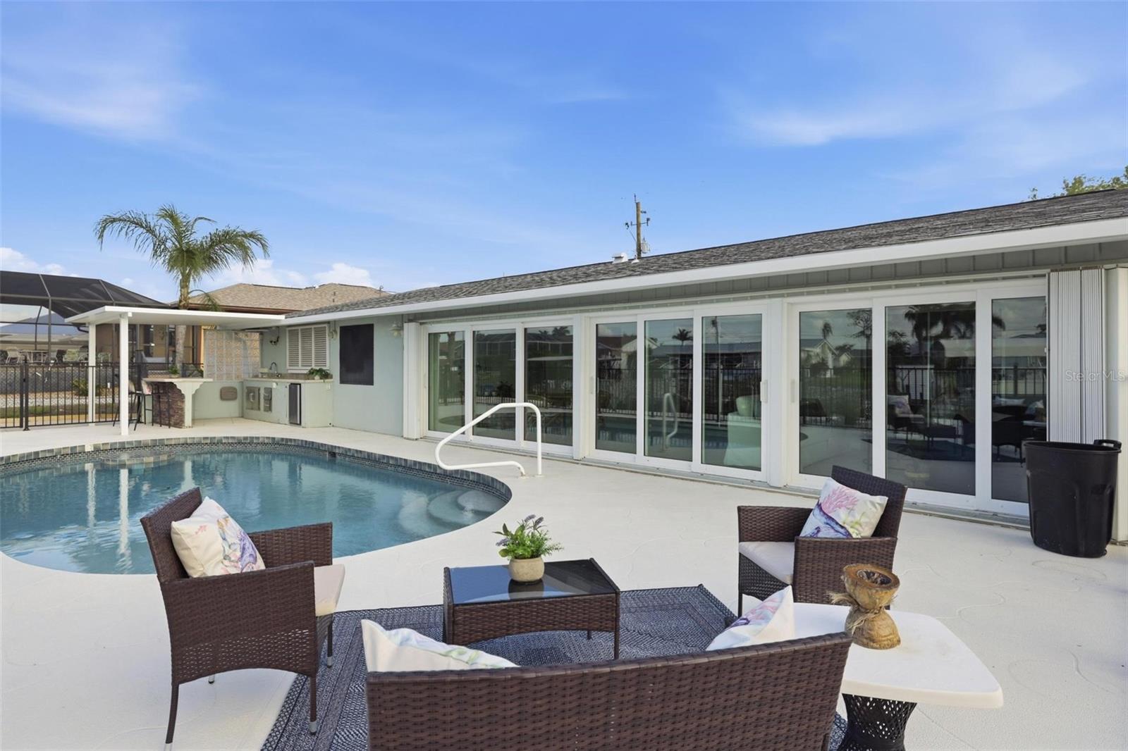 GULF AIRE 1ST ADD - Residential