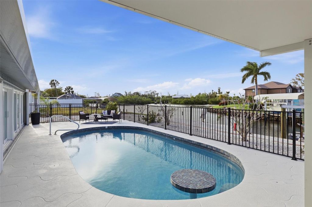 Photo of 1014 Lee Street, Englewood, FL 34224 (MLS # C7524172)