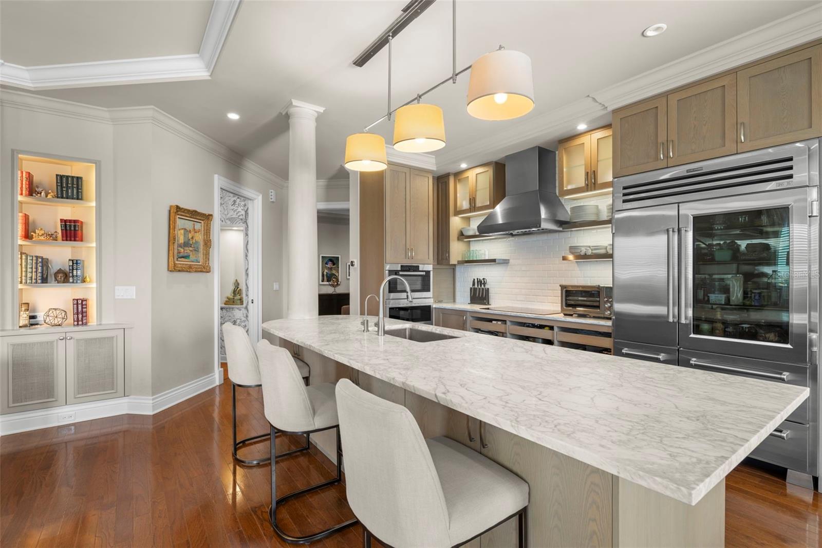 THE VALENCIA IN OLD HYDE PARK - Residential Lease