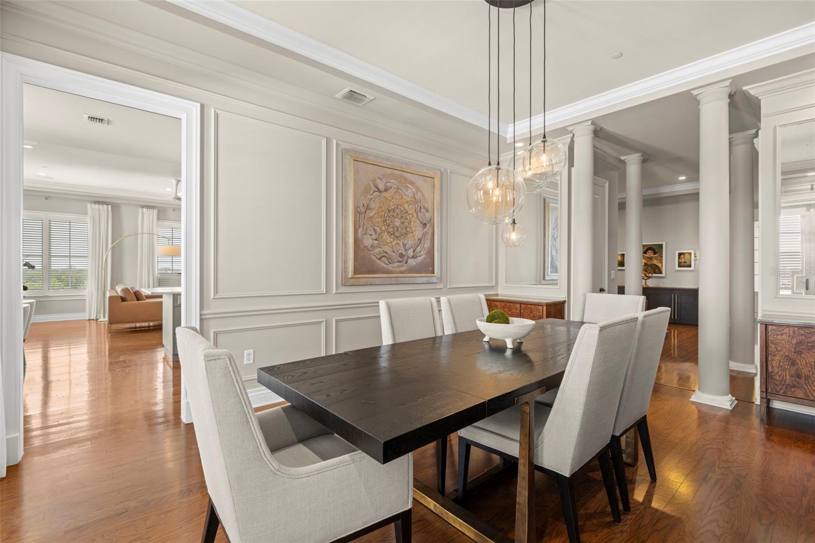 THE VALENCIA IN OLD HYDE PARK - Residential Lease