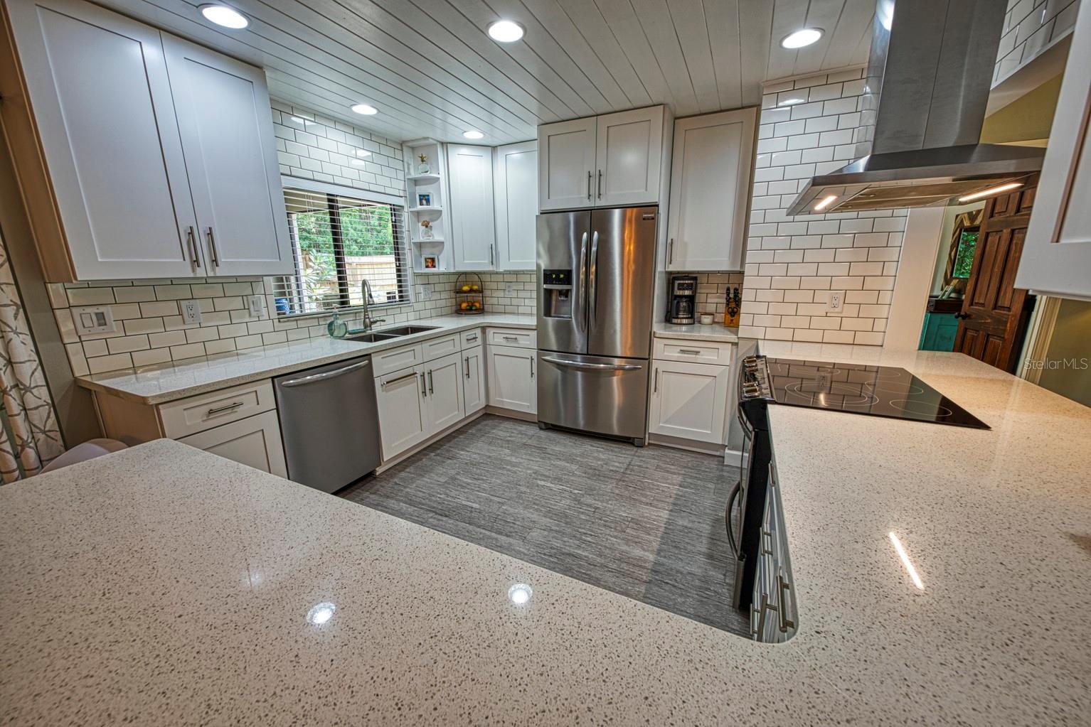 Lighthouse Shores - Residential