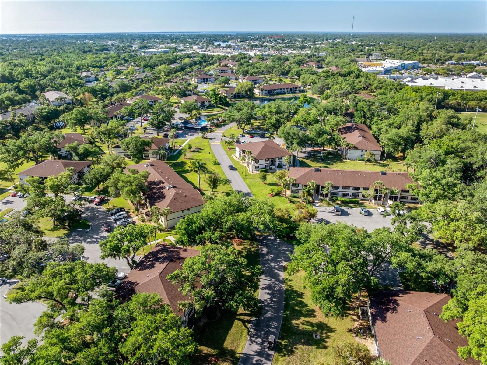 OAKS 03 - Residential