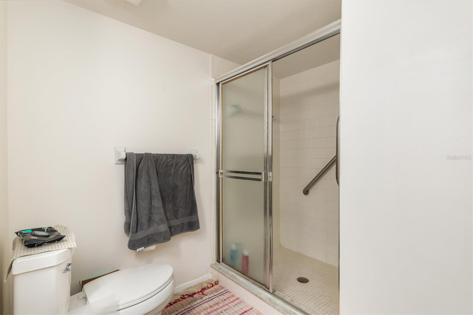 OAKS 03 - Residential