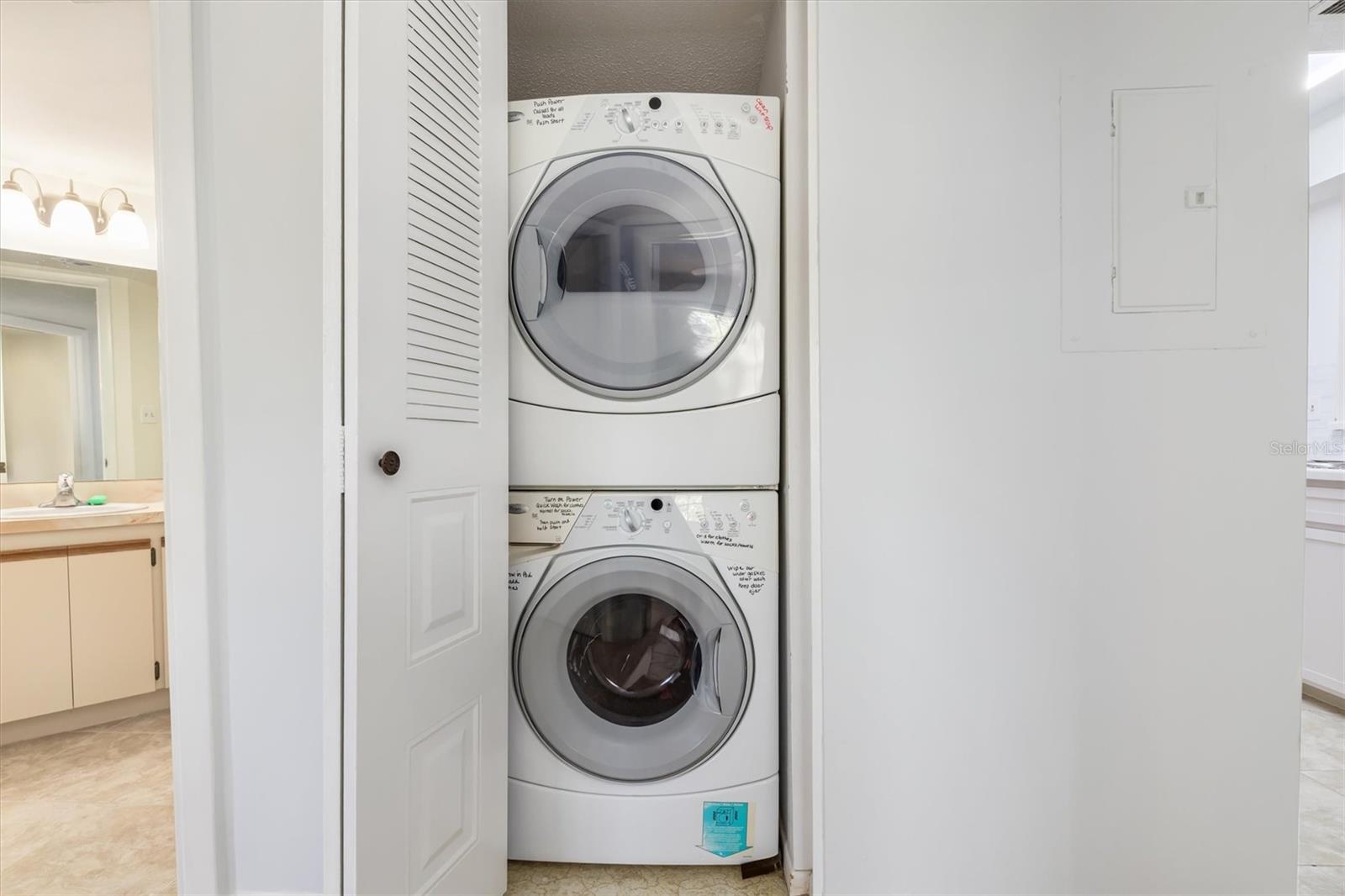 OAKS 03 - Residential