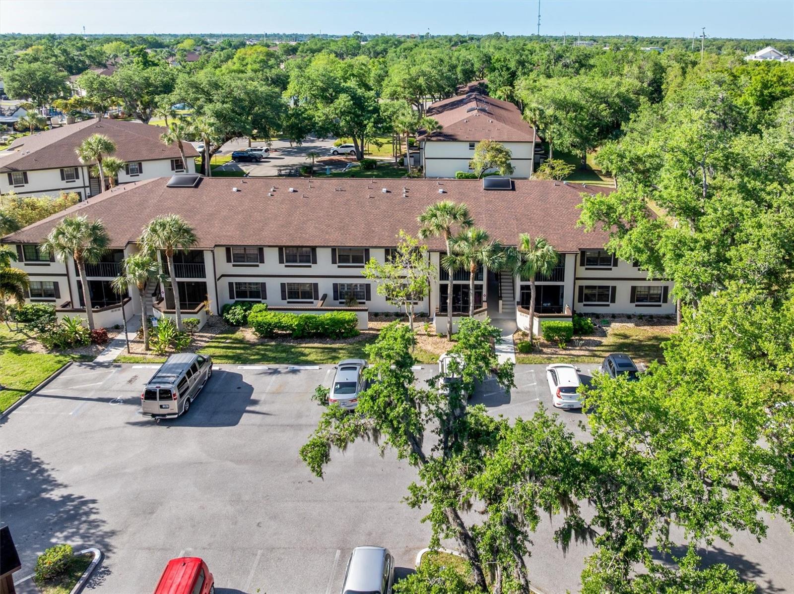 OAKS 03 - Residential