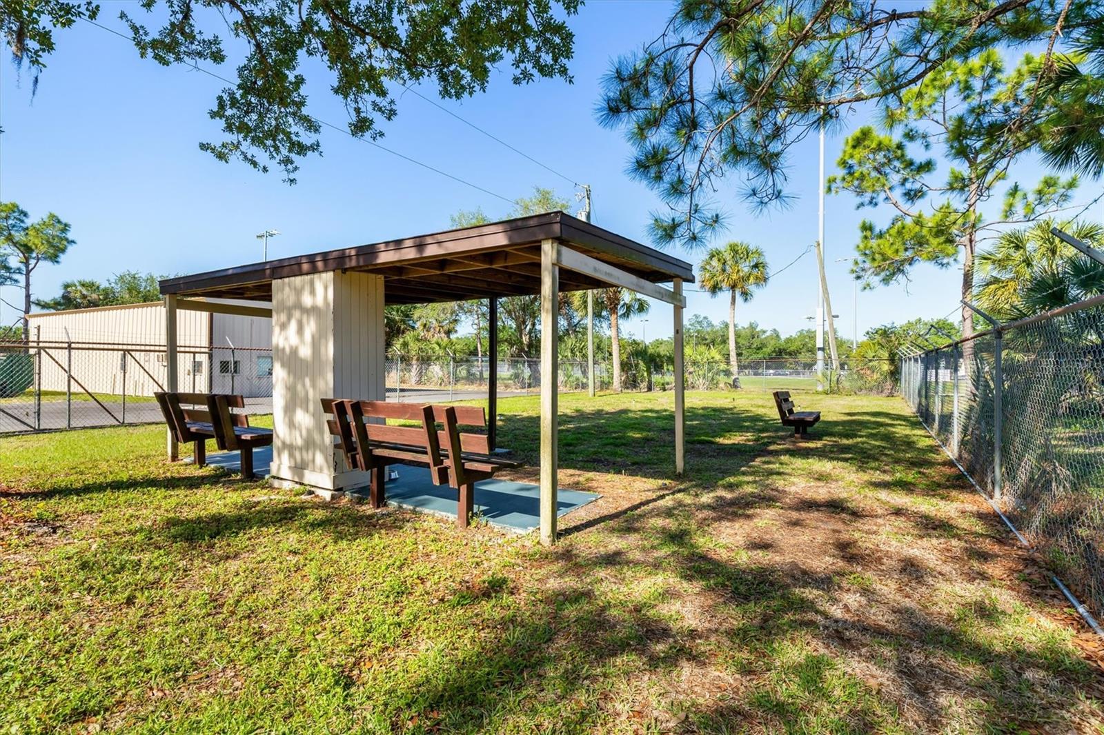 OAKS 03 - Residential