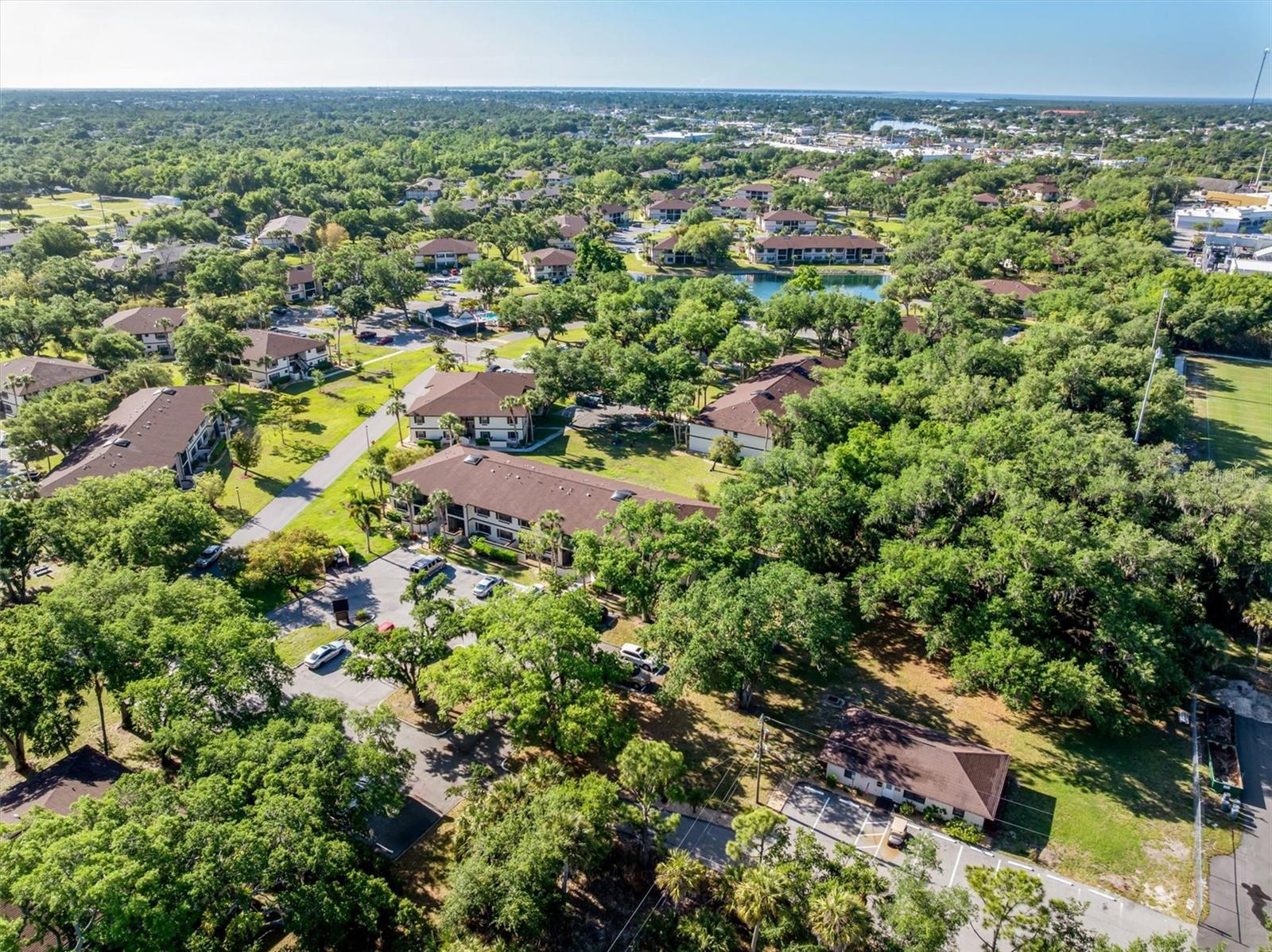 OAKS 03 - Residential